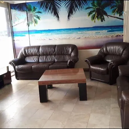 Serhat Bed & Breakfast Alasehir